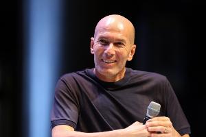 齐达内：足球激情是教练最重要特质，教练对球队影响占比可达80%