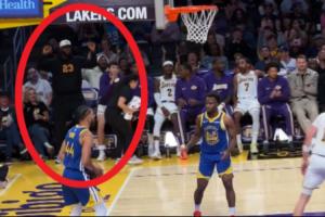 拉拉维亚连续两个空篮不中老詹站起本想抱头变成鼓掌欢呼