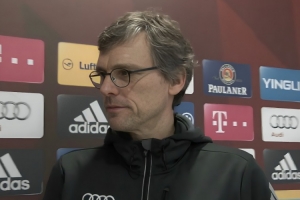 功勋助教：多特总是拜仁最怕的竞争对手，尚不认为拜仁能不败夺冠