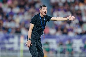 邵佳一：对每个中国的职业教练来说，国家队主教练无疑是最高梦想