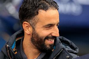 将迎双红会！邮报：B费、卡塞米罗、库尼亚和迪亚洛缺席曼联合练