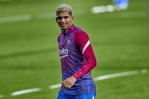 阿斯预测巴萨vs奥林匹亚科斯首发：阿劳霍队长，拉什福德踢中锋