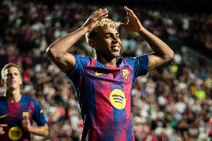 亚马尔+德罗！历史第二次两位19岁以下球员在同场欧冠中送出助攻