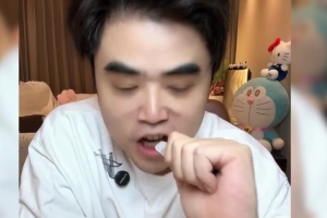 朱开：GEN确实强但没到颁冠军的程度！AL不抽T1进四强没太大问题