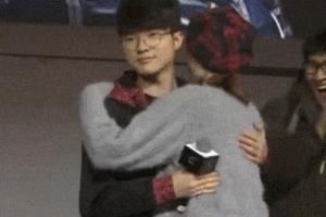 现在再看“守身如玉”的Faker，是不是诠释了什么才是真正的职业选手？