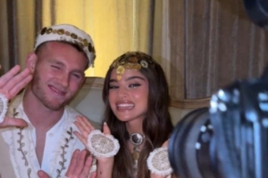 以媒：拜仁外租门将佩雷茨近日完婚，婚礼派对仅限21岁以上人士