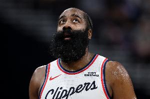 队史第一！哈登快船生涯8次三双 超越格里芬、奥多姆等独居第一