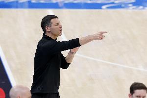 戴格诺特谈取胜：下半场我们的调整很棒 第三节起到了关键作用