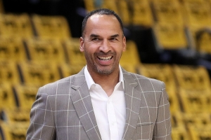 杨毅：Nico被炒是罪有应得 他的自我凌驾于东契奇之上&自己也飘了