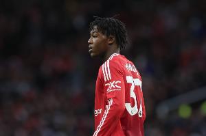 米体：梅努渴望加盟那不勒斯，与前队友麦克托米奈和霍伊伦重聚