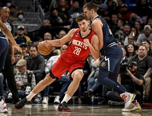 路威：火箭是西部前三级别强队 季后赛火箭&掘金会让雷霆陷入苦战