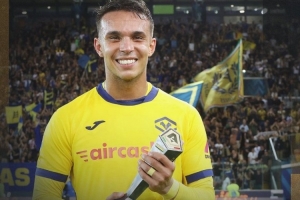 米体：齐沃看上21岁前锋吉奥瓦尼，和卢克曼特点相似但身价仅1/10