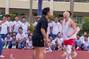 各种超级变向+神准后仰！奥尼尔要是真这么打球，简直无敌了