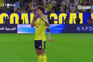 这球漂亮！菲利克斯世界波，进球后模仿C罗秀大腿肌肉庆祝