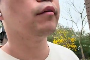 这个位置看球再加上美女的陪伴~简直人间天堂