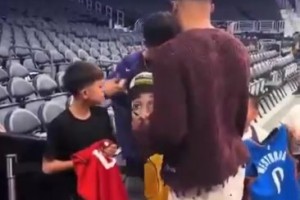 马健：2年9000万续约！杜兰特真是白菜价了~