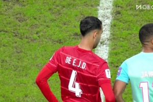 【集锦】亚冠-胡荷韬伤退 蓉城轮换阵0-2柔佛新山