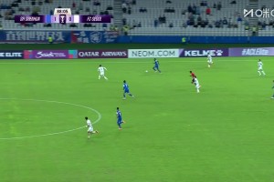 这下稳了！路易斯反击破门，申花2-0领先