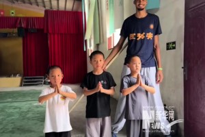 文班亚马采访回忆少林行，收获了非常好的训练效果！