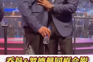 皮尔斯和加内特切磋武艺，简直俩活宝