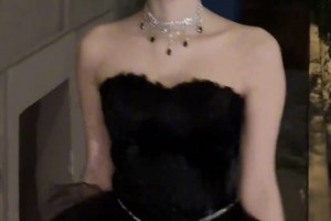 鸡腿诺这身万圣节穿搭如何？感觉像低配版赵露思