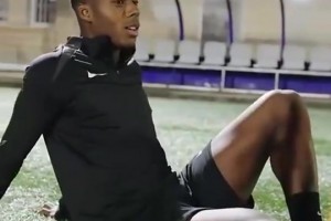 尼科：C罗和梅西选梅西，你问尼科还是亚马尔？你说废话啊！