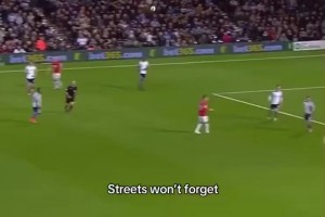 曾经的费莱尼，也像现在的马奎尔一样，为曼联攻城拔寨