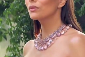 托尼-帕克前妻伊娃·朗格利亚，这状态看上去像50岁嘛