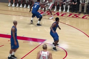 这是多少人的青春啊！2K模拟火箭时期的麦迪，球风太潇洒好看了