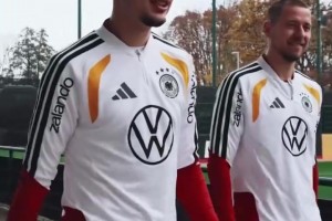 氛围不错啊！德国队的训练日常！你的关注点是谁？