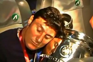 齐沃腼腆啊！重温2010国米夺得三冠王后的蓝黑众将有多快乐❤