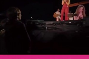 中国球员就踢出了超越赖斯的弧线球这简直是神级复刻~