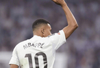 姆巴佩制胜球助皇马1比0胜赫塔菲，赛季10球比肩三大传奇